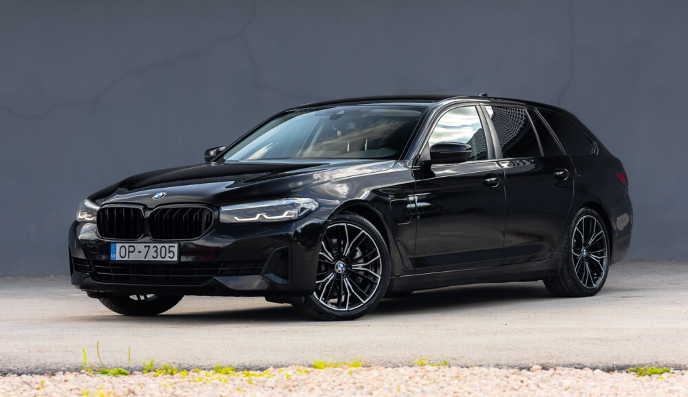 BMW 530e