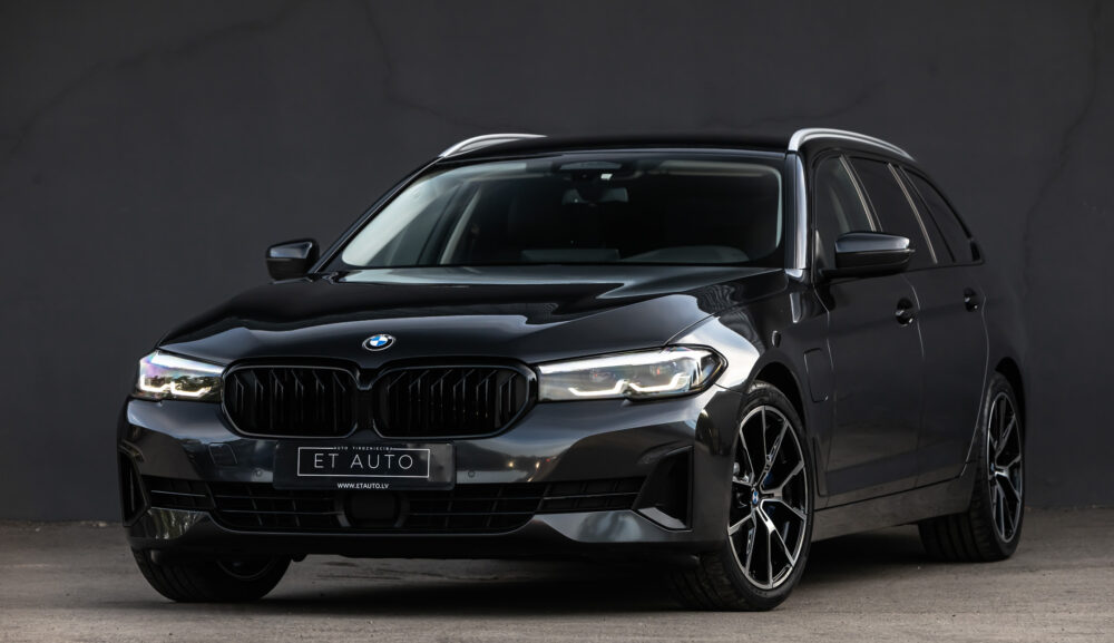 BMW 530E