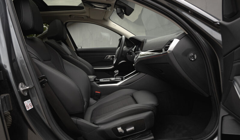 BMW 320E full