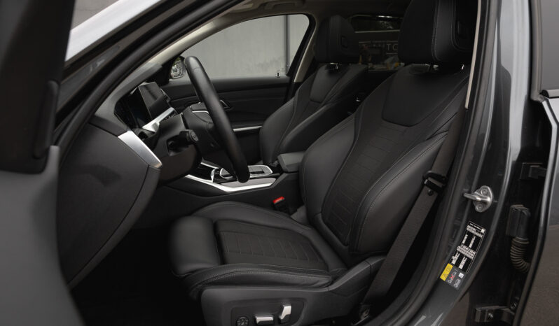 BMW 320E full